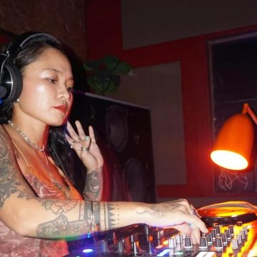Des femmes DJ en Asie s&rsquo;unissent pour s&rsquo;imposer dans un monde dominé par les hommes