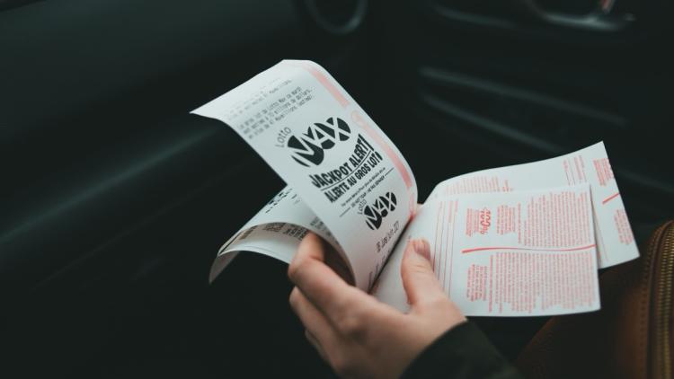 de378617-2b99-497a-aa42-c06f50aed602 Une joueuse de loto pourrait toucher son gain malgré un ticket perdu
