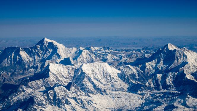 e0a796c7-9f55-4e78-8483-202f5425fc41 Les corps de cinq alpinistes retrouvés après une avalanche au Népal