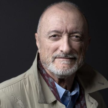 e0e2099b-93ba-47b3-9ce6-bd1e1dc1fe9b Arturo Pérez-Reverte et la Guerre d’Espagne