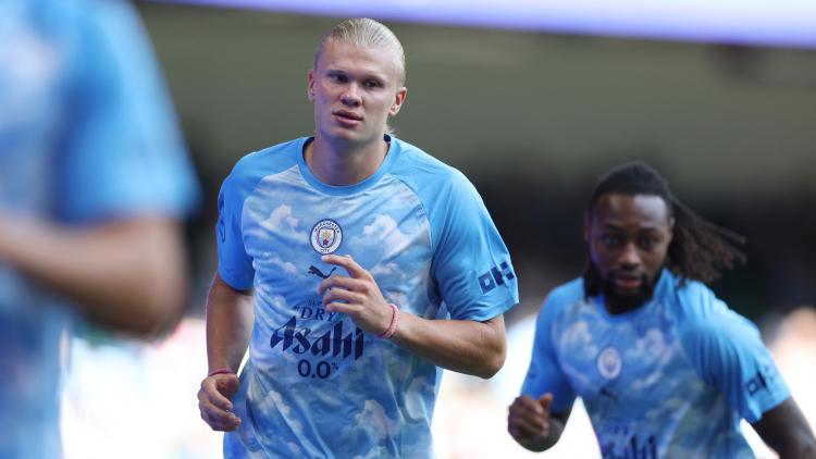 e99ac7fe-98d4-4295-bcb7-330adb78c4b3 Erling Haaland adopte un nouveau look capillaire pour la saison