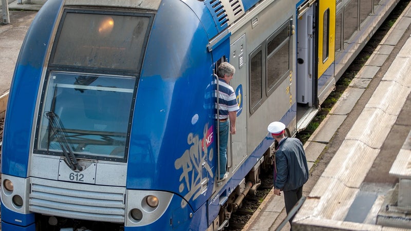 eadb71ba-4aa4-4df5-aad6-3cf204c06ffe Suspension préventive de trains dans les Hauts-de-France en raison des orages