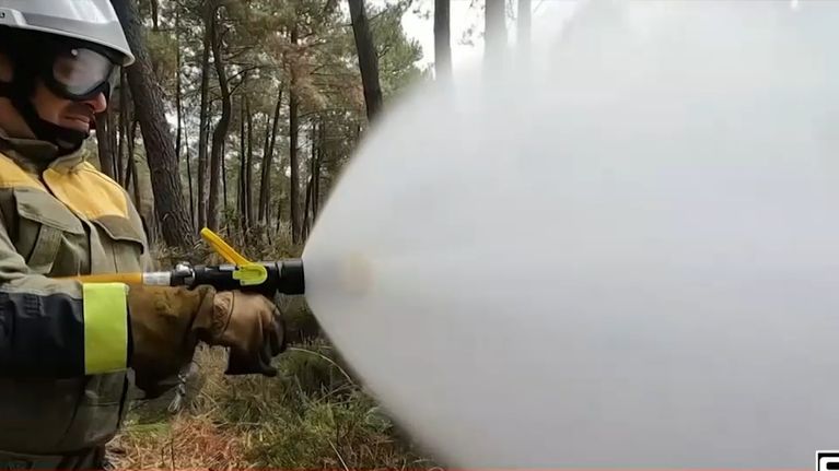 edc87068-27fb-425b-8c6e-490bf065b9b1 Des innovations technologiques françaises au service des pompiers face aux incendies