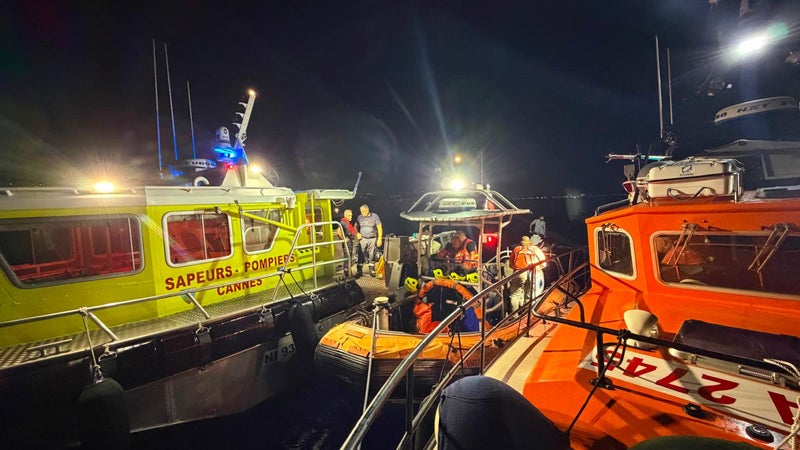 ef030b7c-1b9d-4e62-963c-23872843d721 Collision entre deux bateaux à Mandelieu-la-Napoule : Enquête et état des victimes