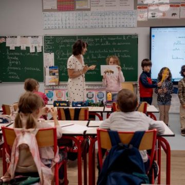 Nouveau système de formation pour les enseignants : enjeux et défis