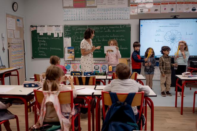 f06546e7-ee8a-430a-b75d-5bafa70e4cc4 Nouveau système de formation pour les enseignants : enjeux et défis