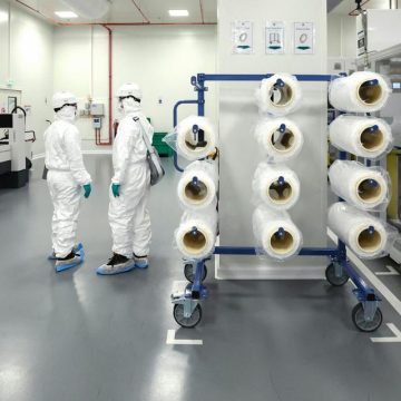 Industrie Automobile : Défis des Usines de Batteries du Nord
