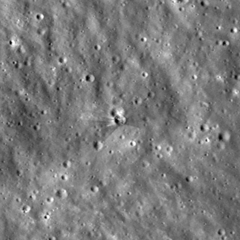 US-SPACE-MOON-SPACEX Nouvelles Images de l’Impact d’une Fusée SpaceX sur la Lune