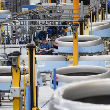 f43cb721-e03e-44fb-88f5-1d285754bed7 Airbus surpasse Boeing dans les commandes en 2026