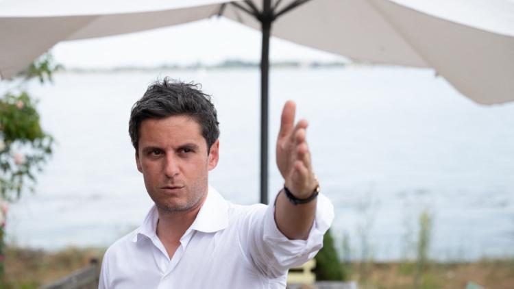 f46bef12-5cf3-456e-b3ec-5876b6fcf836 Gabriel Attal propose une réforme légale contre les installations illégales