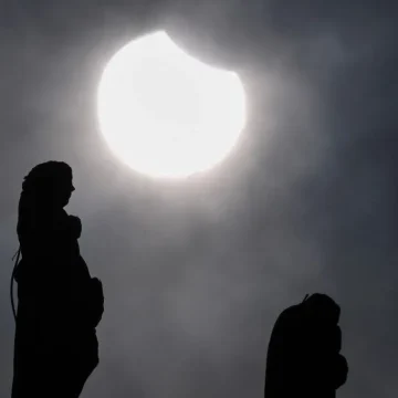 Comprendre et Vivre une Éclipse Solaire