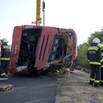 fae2edf4-9abb-4d63-bd9c-ee21667b7a13 Accident de car en Hongrie : 12 morts et plusieurs blessés graves