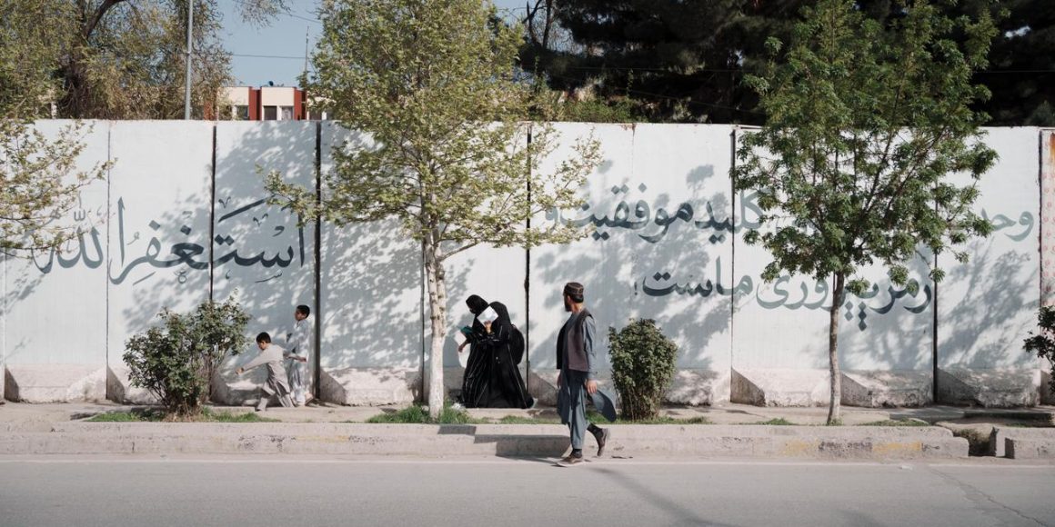 Paroles d&rsquo;Afghanes : Une réalité difficile sous le régime taliban