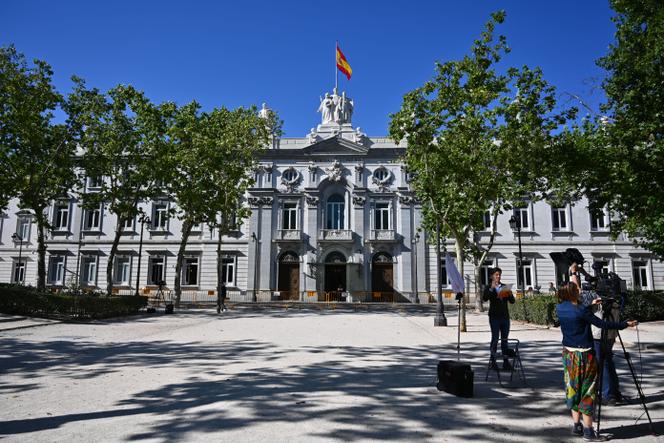 0187de97-ff9d-4dce-9bcc-cc521502044c La suspension du droit de vote pour les descendants d’exilés en Espagne provoque la controverse