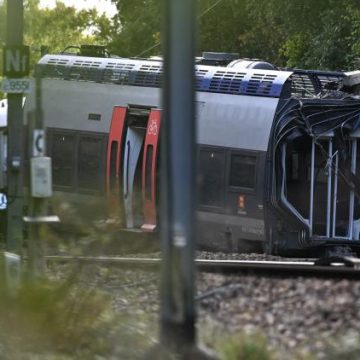 Accident ferroviaire à Cléon : 44 blessés dans un déraillement de train