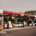 La dépendance à la voiture à Saint-Florentin face à la crise des carburants