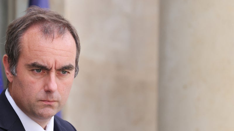 0bbd43e9-b272-4311-8d02-a69cfb7c0628 Sébastien Lecornu affirme son engagement pour une élection présidentielle équitable