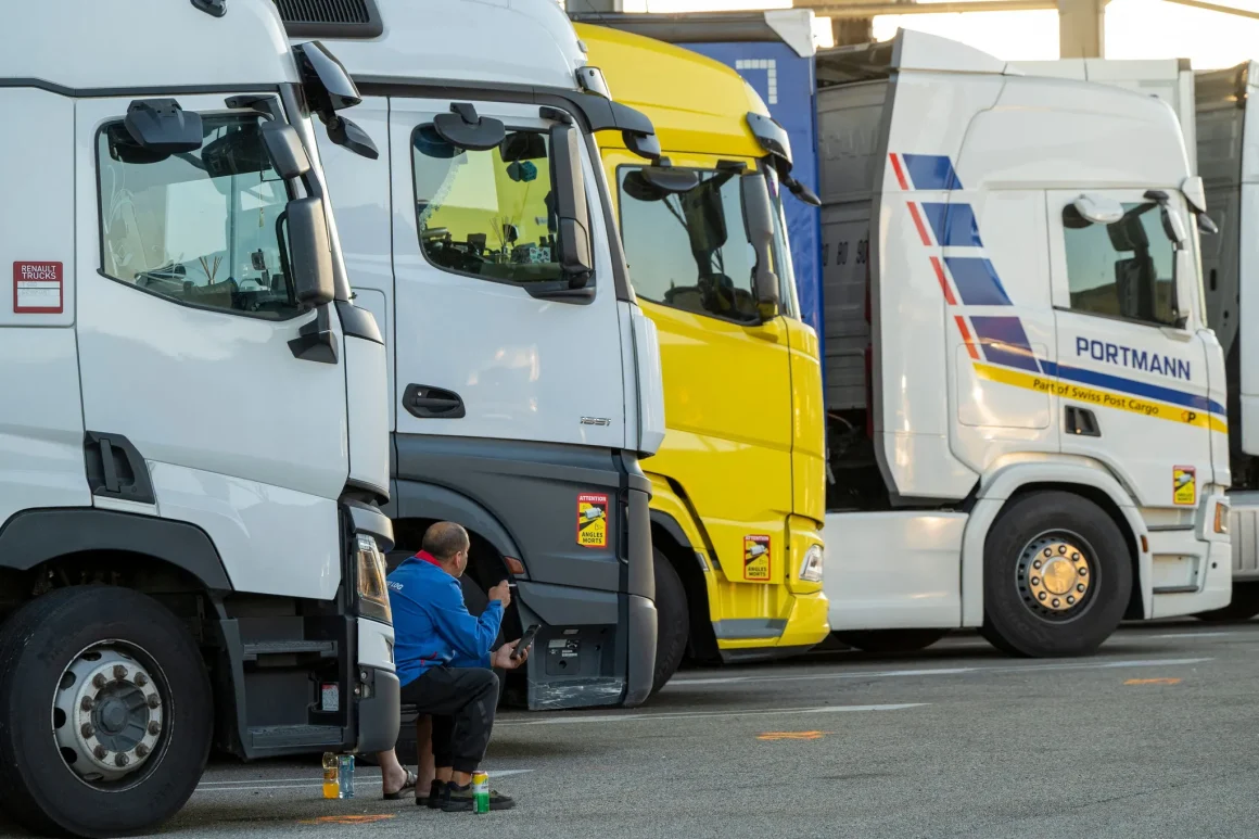 Fin des aides pour les transporteurs routiers face à la hausse des carburants