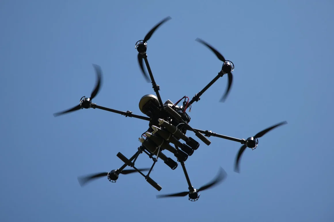 Comprendre la dronophobie et ses impacts sur les populations