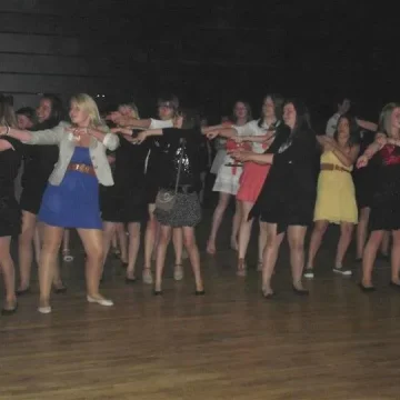 21763a78-5f10-481f-a5d8-d15b29bfeba3 Retour sur le bal de fin d’année au collège Penker