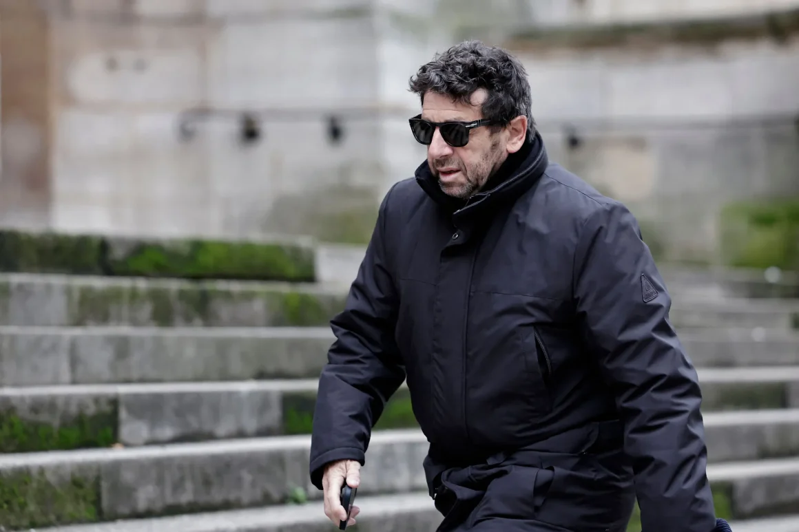 24524f5d-c847-4f67-87d7-3c657b6db4b5 Patrick Bruel annule sa tournée