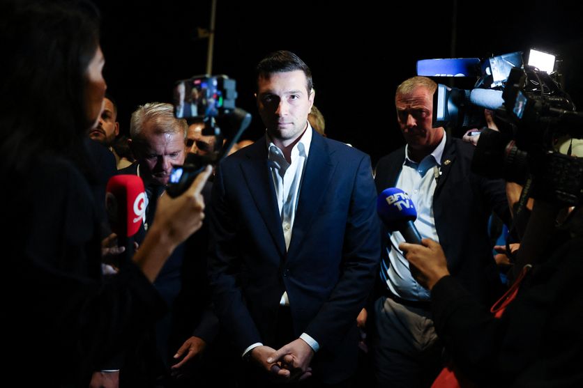FRANCE-POLITICS-ELECTION-PARTIES-RN L’Extrême Droite Forme un Groupe Historique au Sénat Français