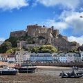 Jersey et Guernesey : Les îles où le temps semble s&rsquo;arrêter