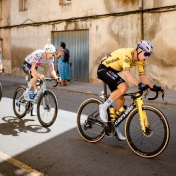 La 15e étape du Tour d&rsquo;Espagne raccourcie en raison de la chaleur extrême