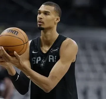 366d1b69-d4dd-4156-b193-c3e5e53326f9 Nicolas Batum Prend sa Retraite du Basketball