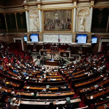 36e415c5-4b50-42b7-a54a-3eb13529c82e L’interrogation sur les financements annoncés par le Premier ministre