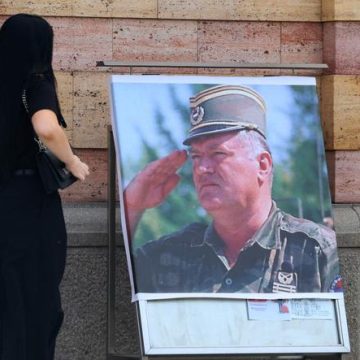 Hommage controversé à Ratko Mladic en Bosnie