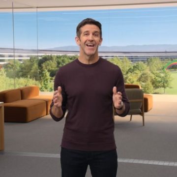 John Ternus et le lancement de l&rsquo;iPhone Duo lors de sa première keynote
