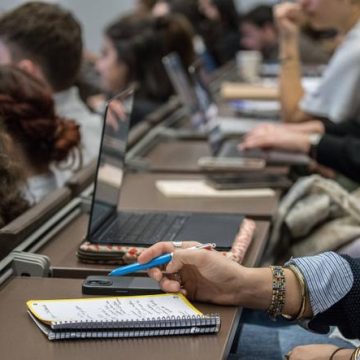 4f58d16e-e31e-4d8a-85b0-a12dc6e18a9b Refondation de l’enseignement supérieur face au secteur privé