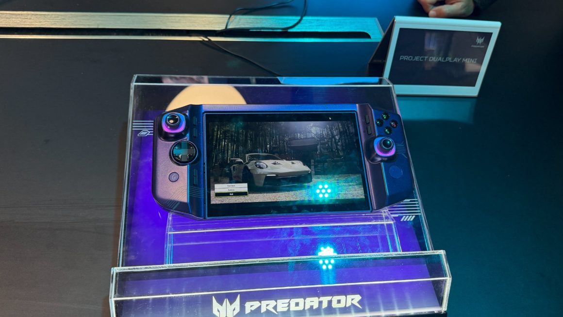 Acer révolutionne le gaming portable avec le Project DualPlay Mini