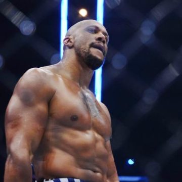 5b542dcd-bfb3-44ea-ae98-1903bdb12f05 Ciryl Gane, le champion français des poids lourds de l’UFC