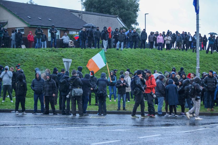 5b5fce9f-6a13-4356-9d2c-e9256f309bd0 Le retour controversé de la marche orangiste en Irlande du Nord