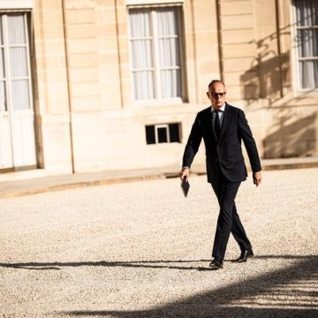 Tensions politiques autour de l&rsquo;élection présidentielle de 2027
