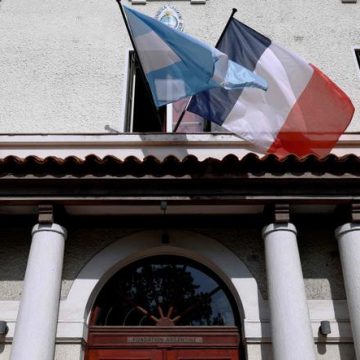 Départ d&rsquo;un directeur controversé à la Maison de l’Argentine en France