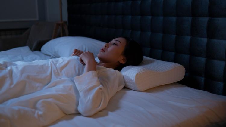 68a484a9-5081-4f58-b20d-0c0341db55fb Insomnie du dimanche soir : causes et solutions
