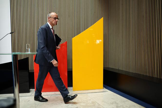 6f1a039f-329c-474a-a0b8-0911410134fd Le chancelier allemand Friedrich Merz refuse de démissionner après les défaites électorales
