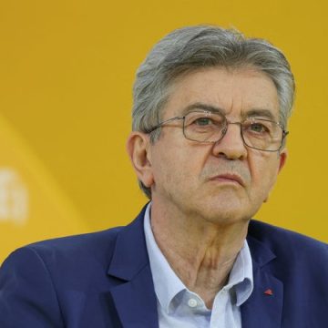 Jean-Luc Mélenchon condamne les irrégularités électorales