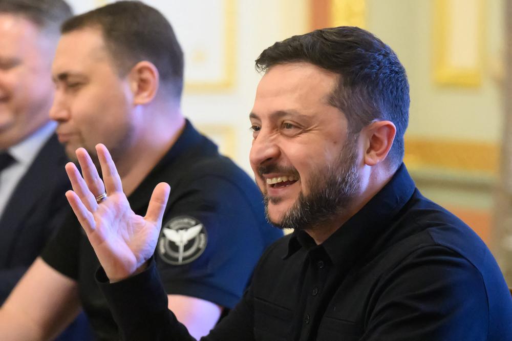 74aba299-f7f1-4533-9149-f4e5410d6b30 Volodymyr Zelensky : diplomatie et sanctions contre la Russie