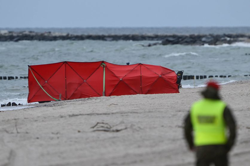 Military drone found near Polish beach in Rusinowo Tensions Croissantes entre la Russie et l’Europe