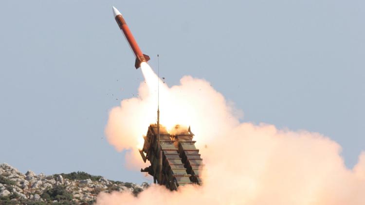 7a527607-0798-42de-a512-56291e577be4 L’Allemagne promet d’envoyer des missiles Patriot à l’Ukraine pour contrer les frappes russes