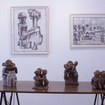 8029dba7-0f47-4f16-83c8-3b46ff8e5122 Exposition : Une Dialogue Artistique entre Tradition et Modernité
