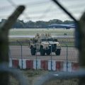 Royaume-Uni : Arrestation et libération de suspects près de Fairford