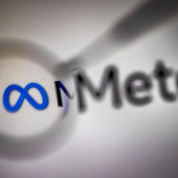 Illustrations Of Meta Products As Fact-Checking Program Ends Les Notes de Communauté de Meta en Amérique Latine