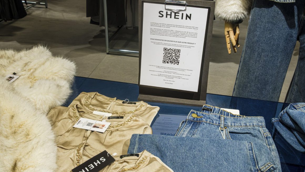 8bc57914-9c8b-49ea-9b5d-118b2a10338c La France impose un malus financier aux vêtements de l’ultra-fast fashion