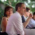 Rencontres de la gauche à Bram : Raphaël Glucksmann se prépare pour la primaire socialiste