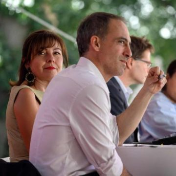 Rencontres de la gauche à Bram : Raphaël Glucksmann se prépare pour la primaire socialiste